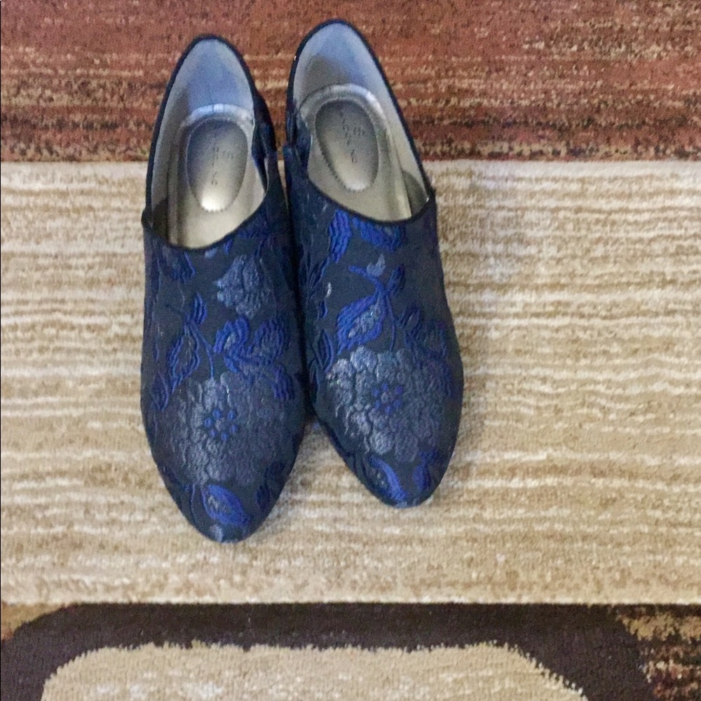 Bandolino Bootie